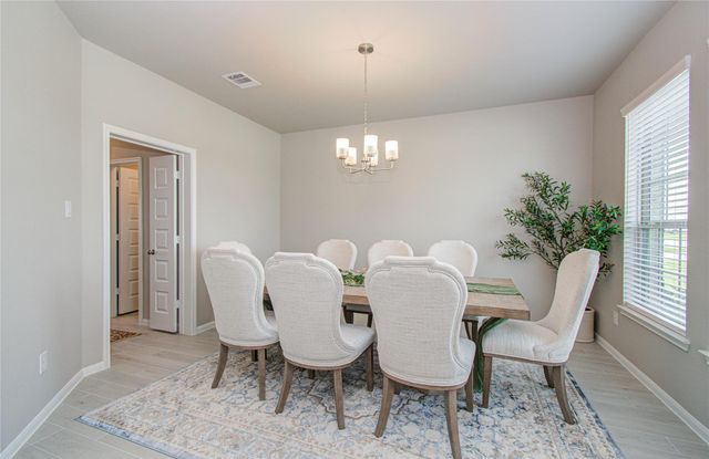 7406 Oakmont Avenue, Mont Belvieu, TX 77523