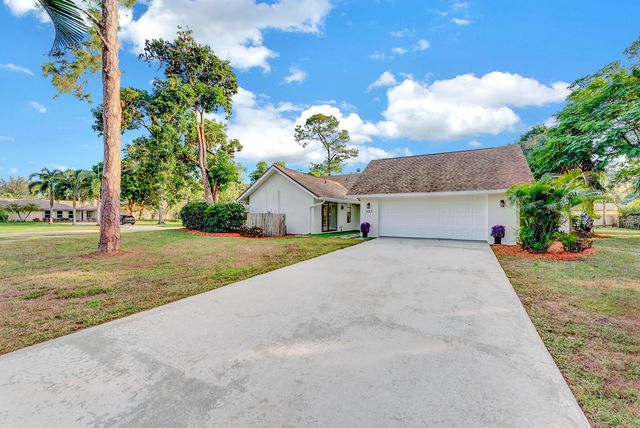 225 Sulky Way, Wellington, FL 33414