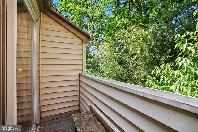 25 BEECHTREE LN, Mountville, PA 17554