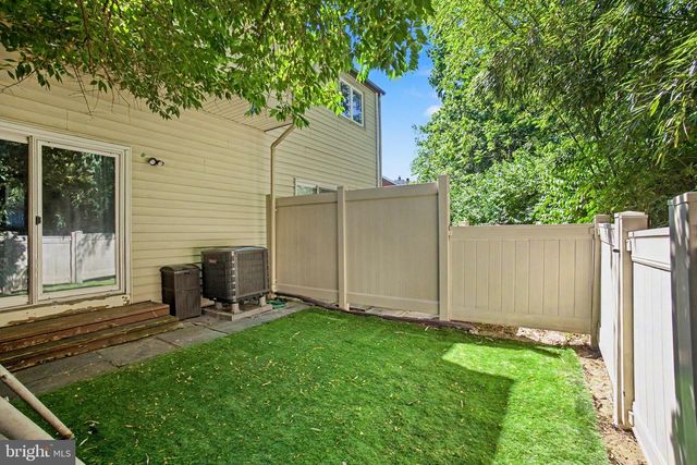 25 BEECHTREE LN, Mountville, PA 17554