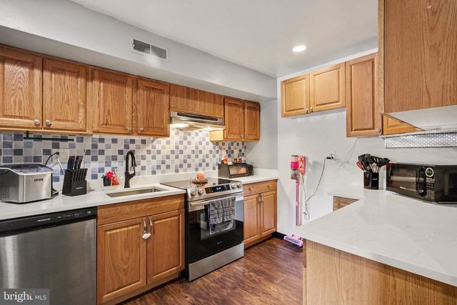 25 BEECHTREE LN, Mountville, PA 17554