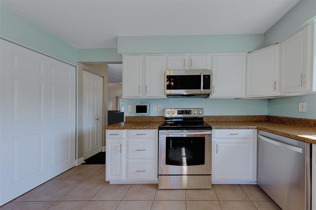 1603 W ORANGECREST AVENUE, Palm Harbor, FL 34683