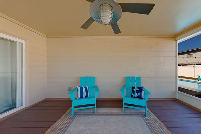 1603 W ORANGECREST AVENUE, Palm Harbor, FL 34683