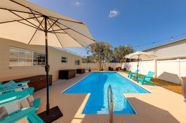 1603 W ORANGECREST AVENUE, Palm Harbor, FL 34683