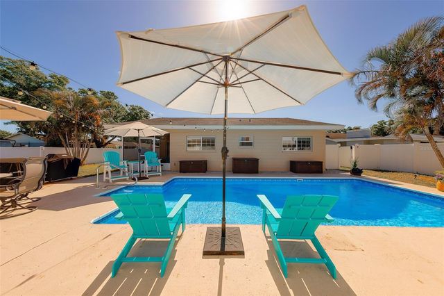 1603 W ORANGECREST AVENUE, Palm Harbor, FL 34683