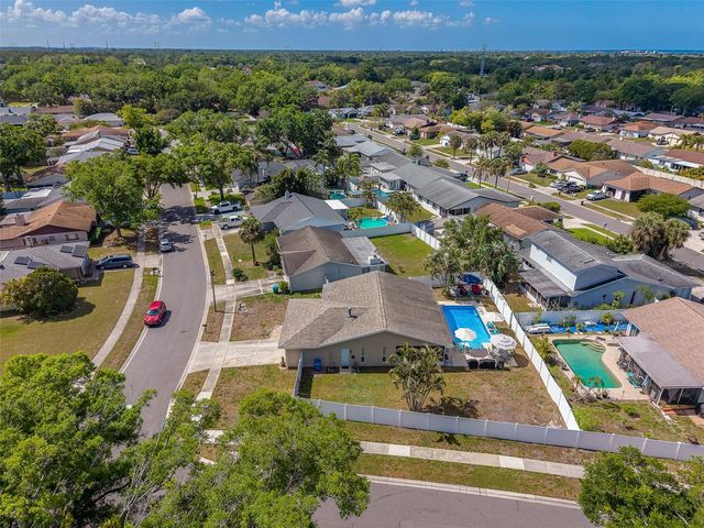 1603 W ORANGECREST AVENUE, Palm Harbor, FL 34683