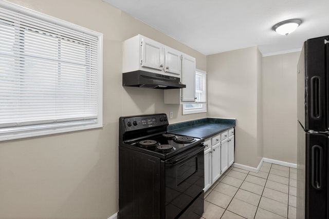 4274 DEERLAND ST, Memphis, TN 38109