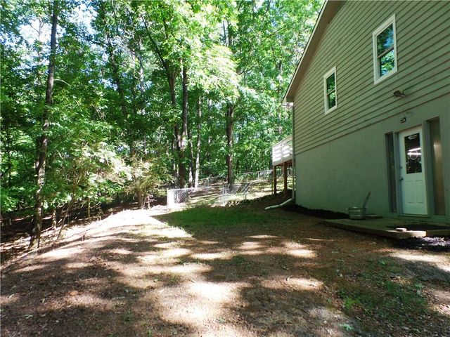 426 Green Ridge Road, Cartersville, GA 30120
