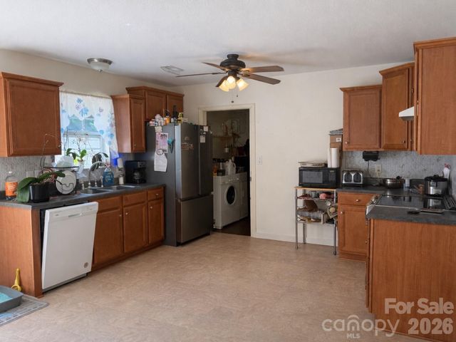 2627 Easter Street, Maiden, NC 28650