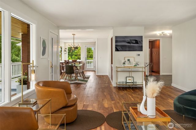 6635 57th Avenue NE, Seattle, WA 98115