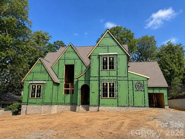 519 Meadowbrook Road, Charlotte, NC 28211