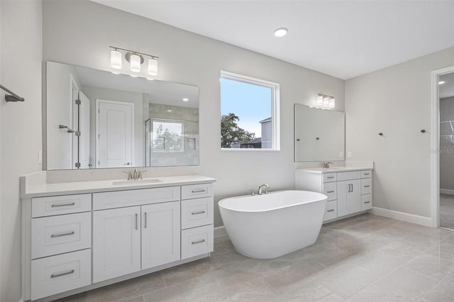 984 HAWKSNEST POINT, Oviedo, FL 32765