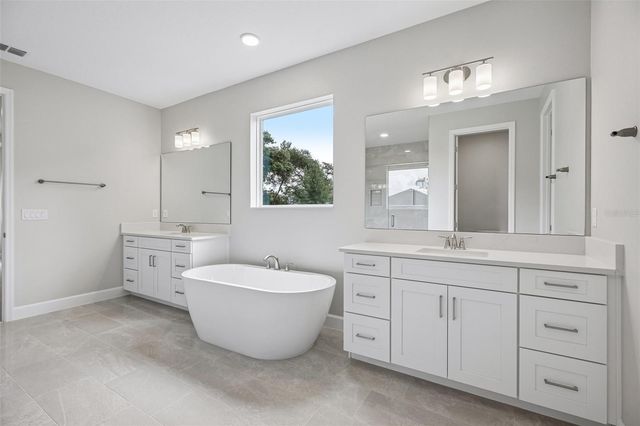 984 HAWKSNEST POINT, Oviedo, FL 32765