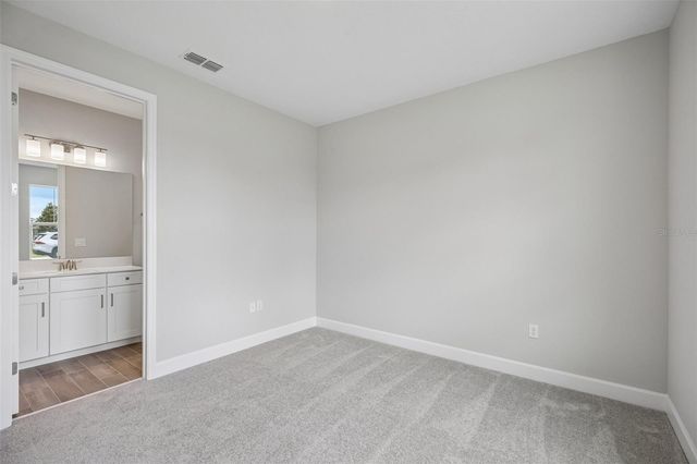 984 HAWKSNEST POINT, Oviedo, FL 32765