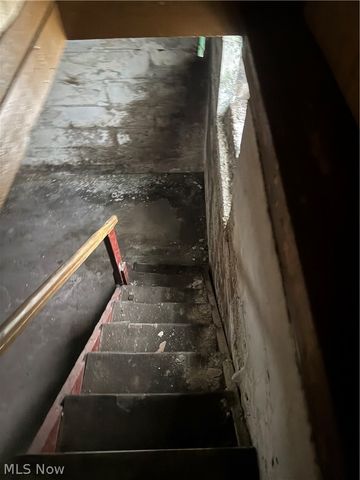 7405 Indiana Avenue, Cleveland, OH 44105