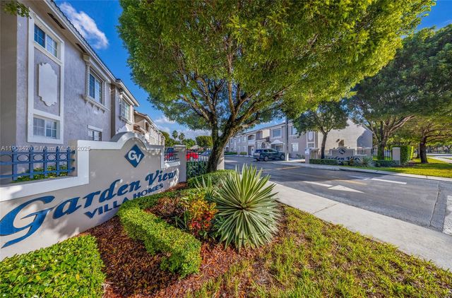 7271 NW 174th Ter 203, Hialeah, FL 33015