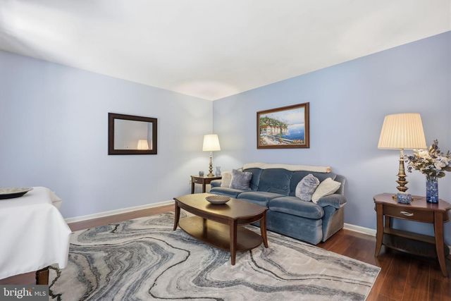 2130 STERNERS RD, Green Lane, PA 18054