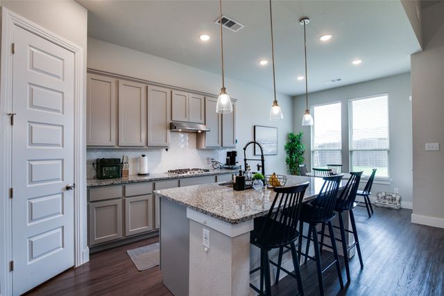 1549 Sugarberry Drive, Forney, TX 75126