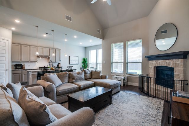1549 Sugarberry Drive, Forney, TX 75126