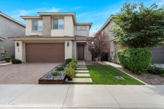 3139 E TINA Drive, Phoenix, AZ 85050