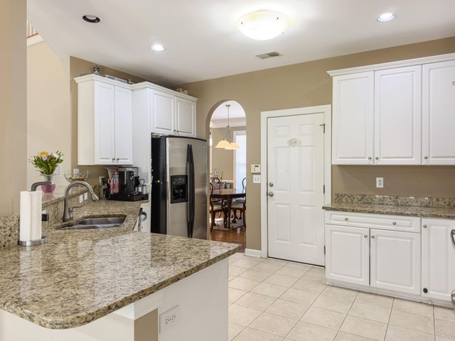 1473 Oakhurst Drive, Mount Pleasant, SC 29466