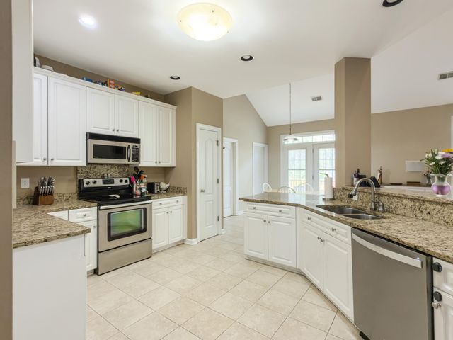 1473 Oakhurst Drive, Mount Pleasant, SC 29466