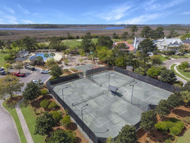 1473 Oakhurst Drive, Mount Pleasant, SC 29466