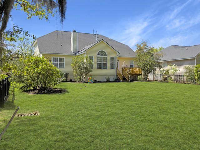 1473 Oakhurst Drive, Mount Pleasant, SC 29466