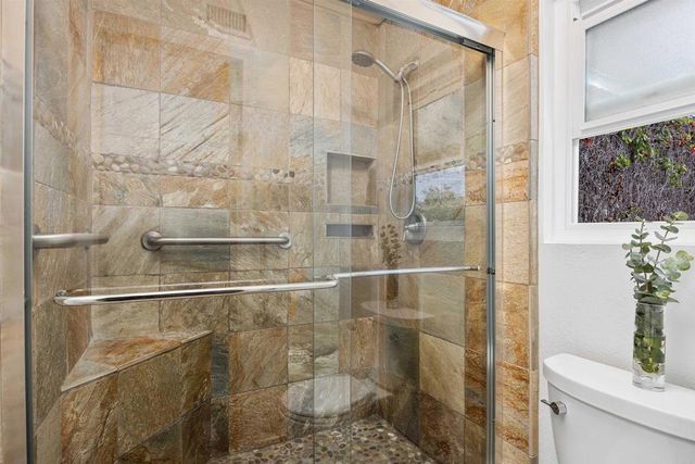 1733 SCHOONER WAY, Carlsbad, CA 92008