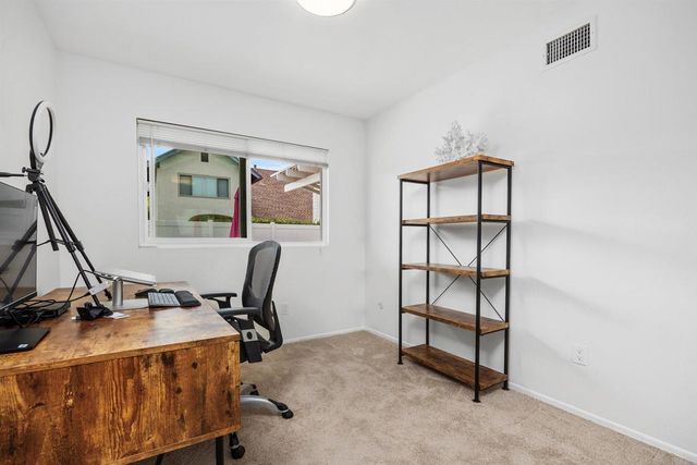 1733 SCHOONER WAY, Carlsbad, CA 92008