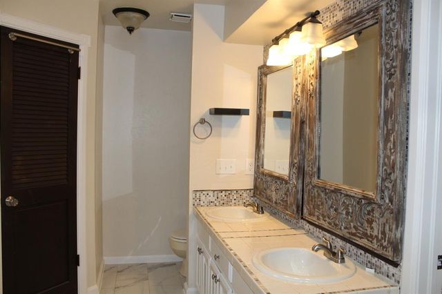 9720 Rail road Road, Oklahoma City, OK 73130