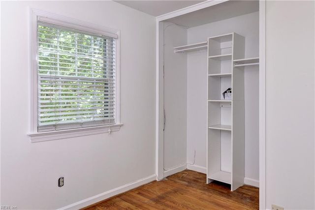 3 Bonnie LN, Newport News, VA 23606