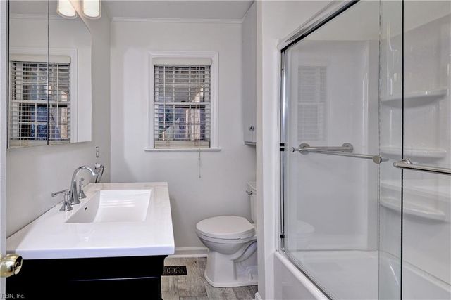 3 Bonnie LN, Newport News, VA 23606