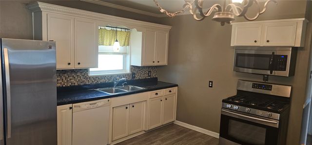 3007 Oliver Street, Bossier City, LA 71112
