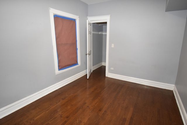 5742 S Artesian Avenue 2, Chicago, IL 60629