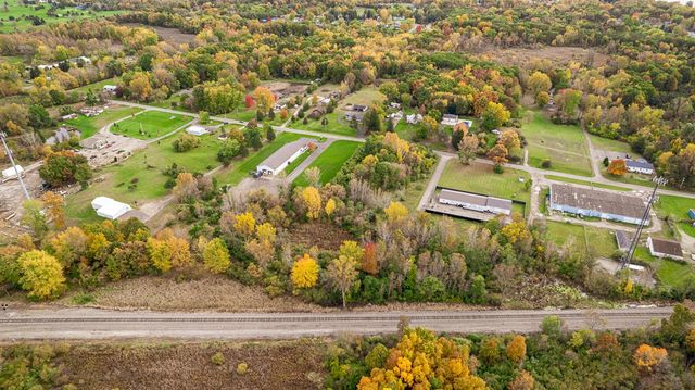 Page Avenue Avenue, Michigan Center, MI 49254