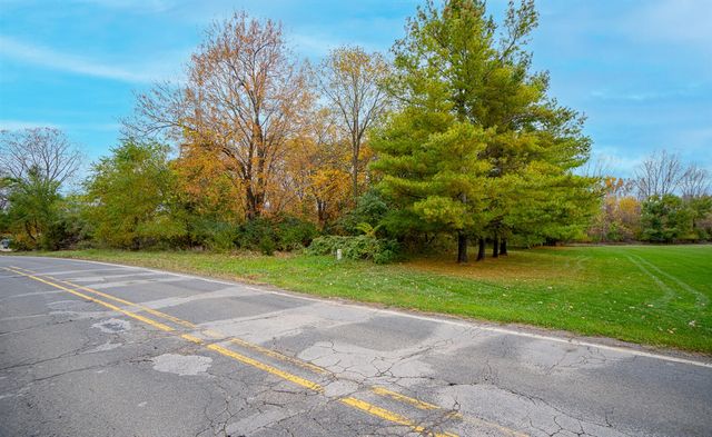 Page Avenue Avenue, Michigan Center, MI 49254