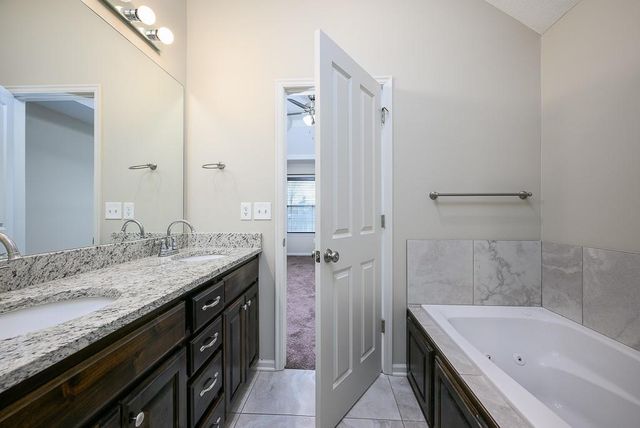 23576 235th Street, Leavenworth, KS 66048