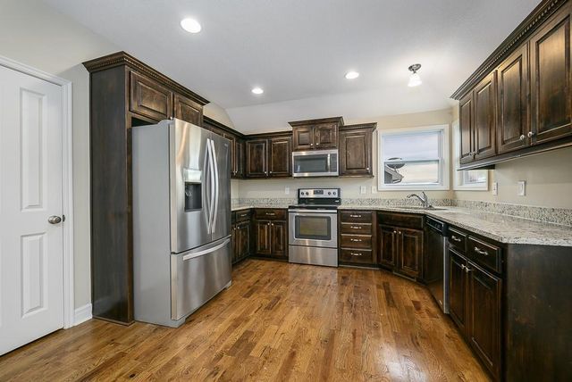 23576 235th Street, Leavenworth, KS 66048