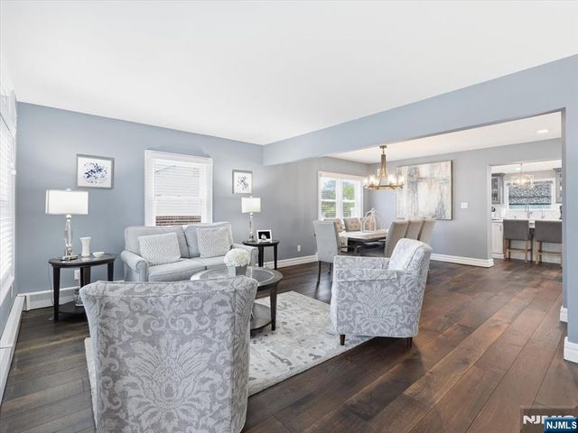 42 Winslow Terrace, Fair Lawn, NJ 07410