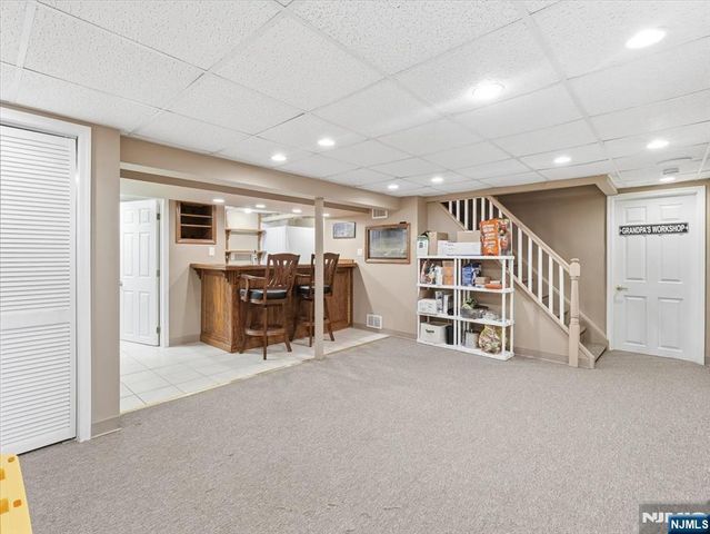 42 Winslow Terrace, Fair Lawn, NJ 07410