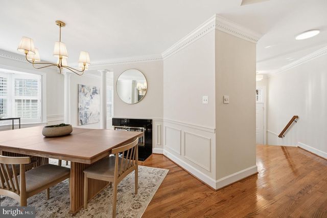 8143 MADRILLON CT, Vienna, VA 22182