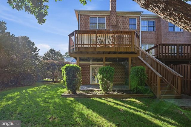 8143 MADRILLON CT, Vienna, VA 22182