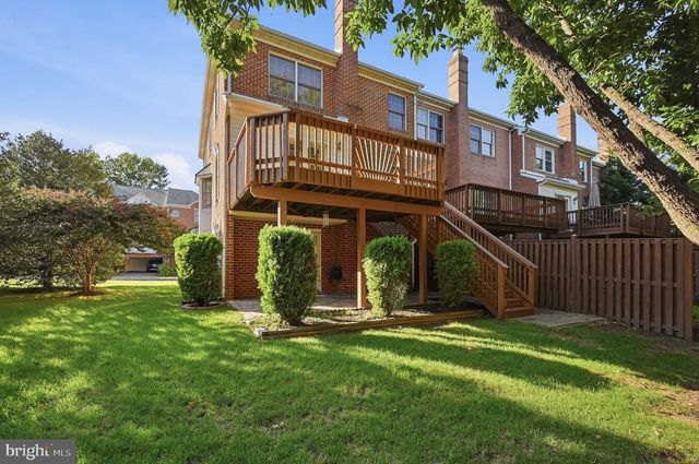 8143 MADRILLON CT, Vienna, VA 22182