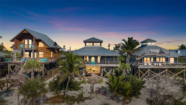 8814 GRAND AVENUE, Placida, FL 33946