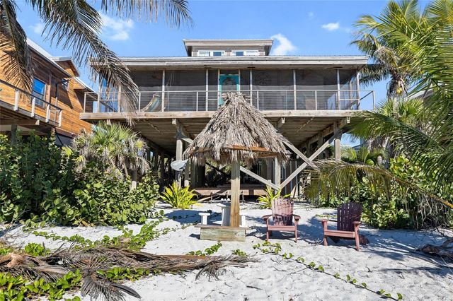 8814 GRAND AVENUE, Placida, FL 33946