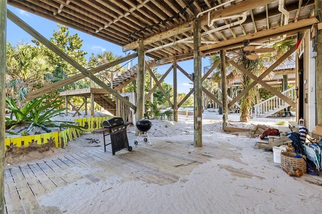 8814 GRAND AVENUE, Placida, FL 33946