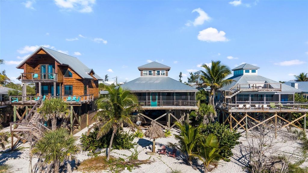 8814 GRAND AVENUE, Placida, FL 33946