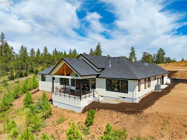28356 Siesta Ln, Eugene, OR 97402