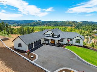 28356 Siesta Ln, Eugene, OR 97402